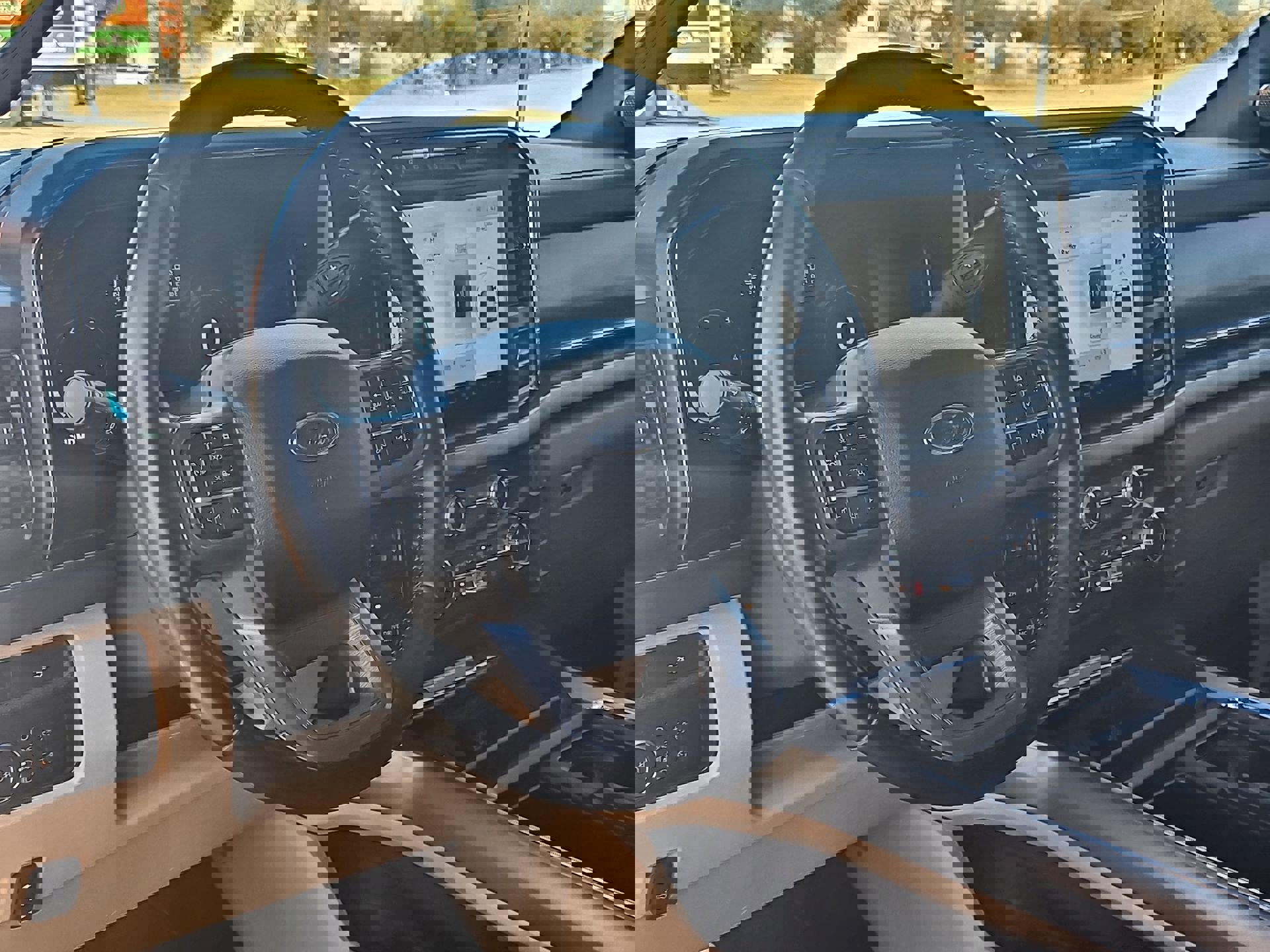 Certified 2024 Ford F350 Lariat w/ Lariat Ultimate Package image 14