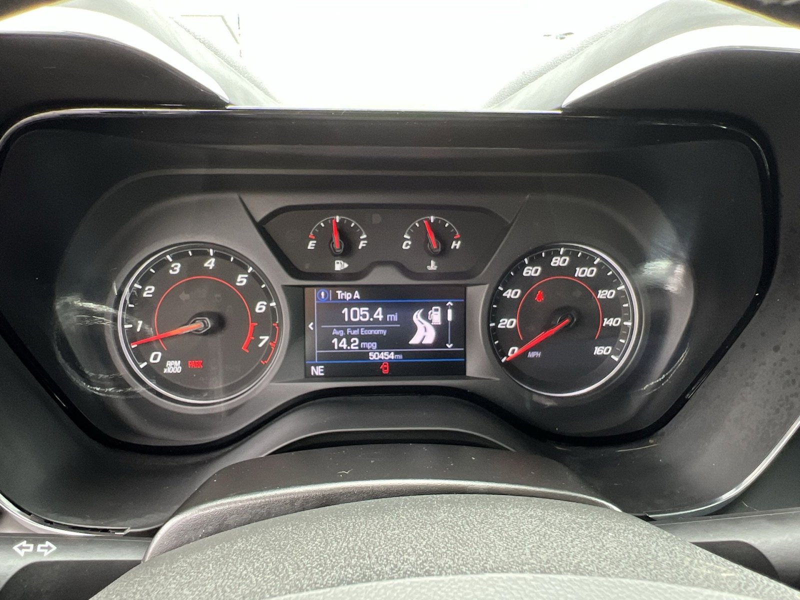 Used 2022 Chevrolet Camaro LT RWD image 25