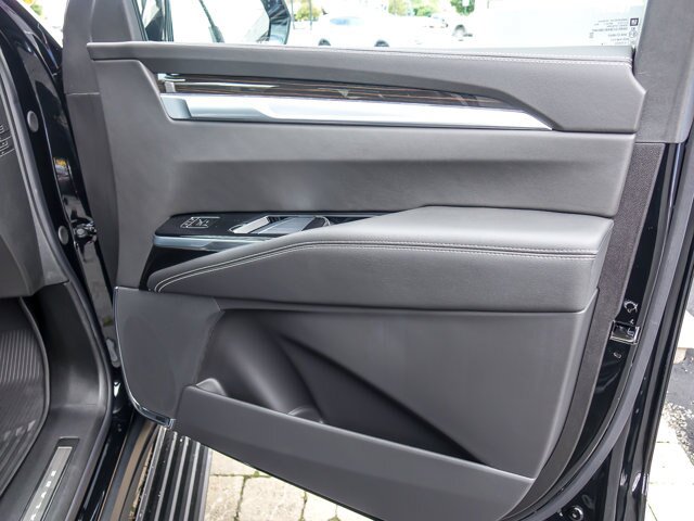 Used 2026 Cadillac Escalade Luxury w/ Touring Package AWD/4WD image 28