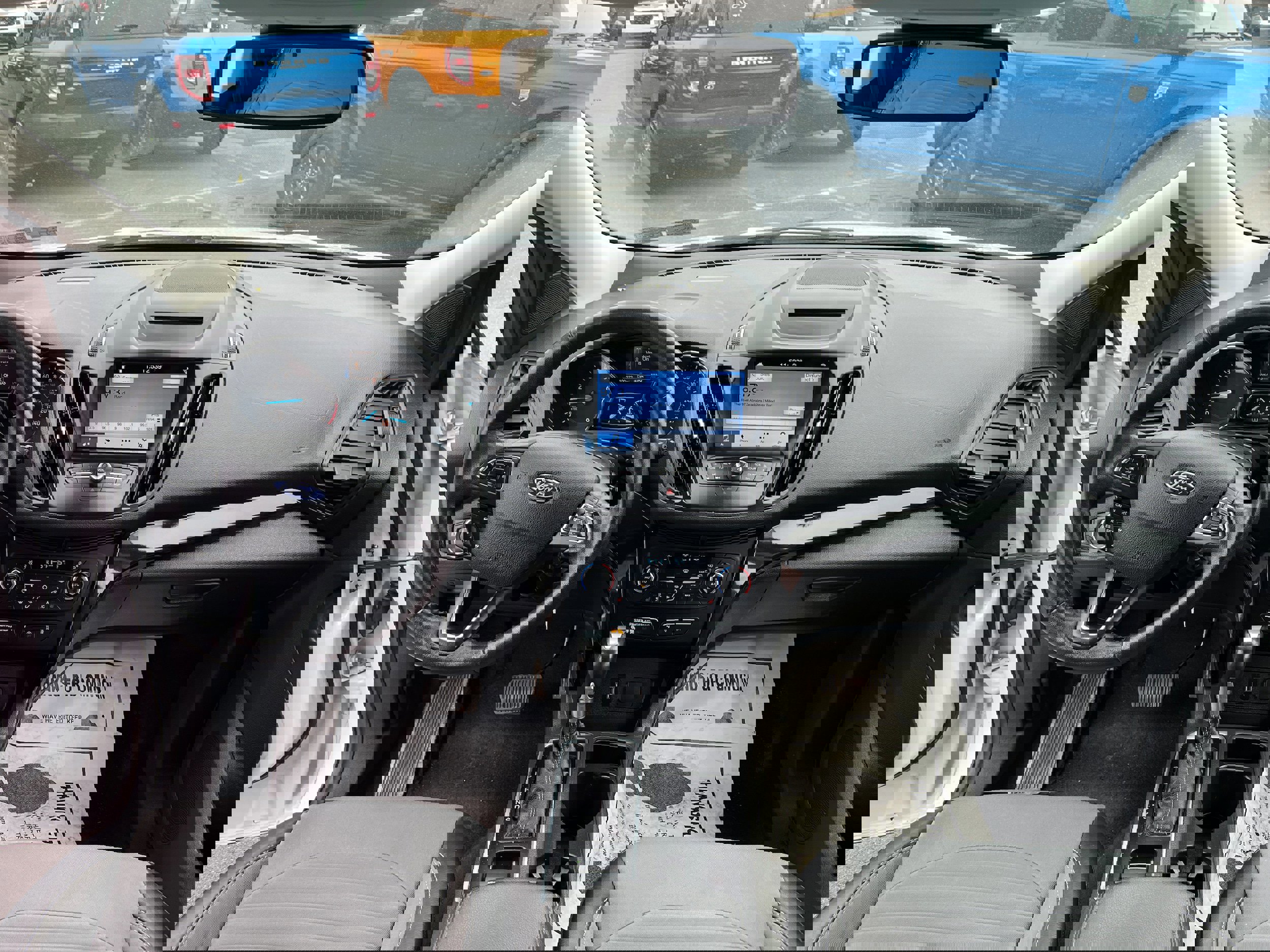 Certified 2018 Ford Escape SE w/ Ford Safe & Smart Package image 15