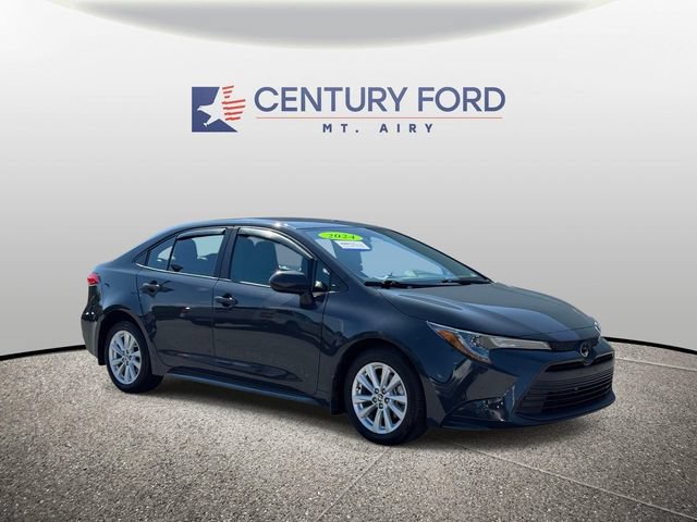 Used 2024 Toyota Corolla LE w/ LE Convenience Package