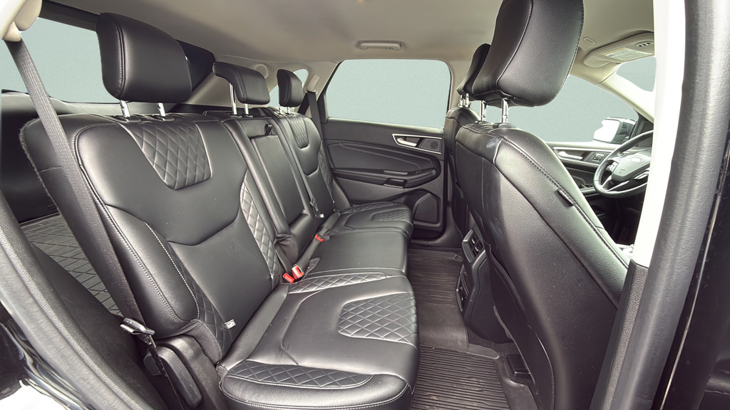 Certified 2024 Ford Edge Titanium AWD/4WD image 20
