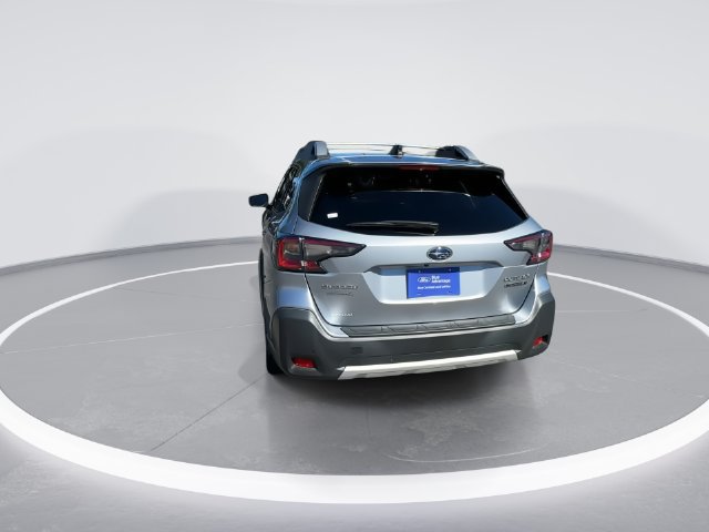 Used 2024 Subaru Outback Touring XT AWD/4WD image 6