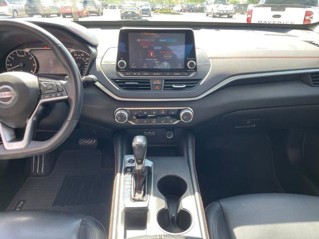 Used 2020 Nissan Altima 2.5 SR w/ Premium Package FWD image 12