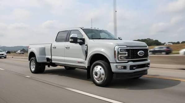 Certified 2025 Ford F450 Lariat w/ Lariat Ultimate Package