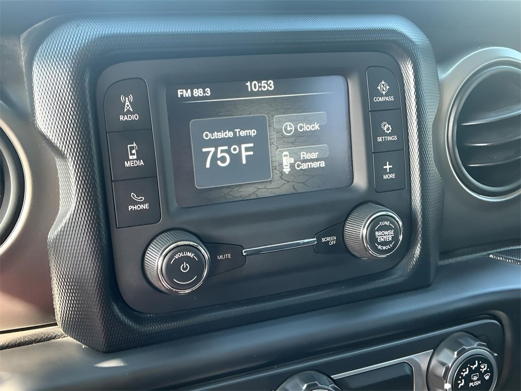 Used 2019 Jeep Wrangler Unlimited Sport image 28