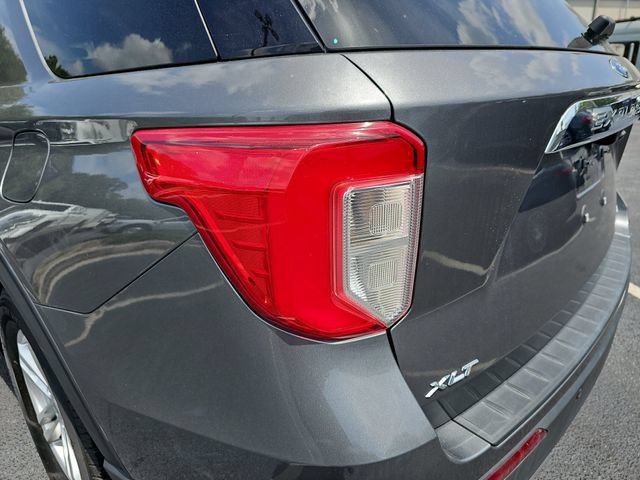Certified 2023 Ford Explorer XLT w/ Equipment Group 202A AWD/4WD image 37