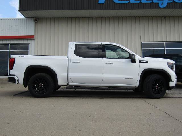 Used 2023 GMC Sierra 1500 Elevation w/ Elevation Premium Package AWD/4WD image 2
