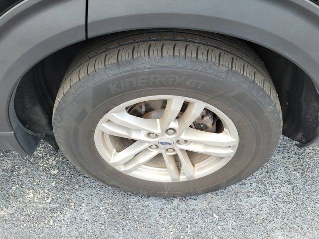 Certified 2023 Ford Explorer XLT RWD image 9