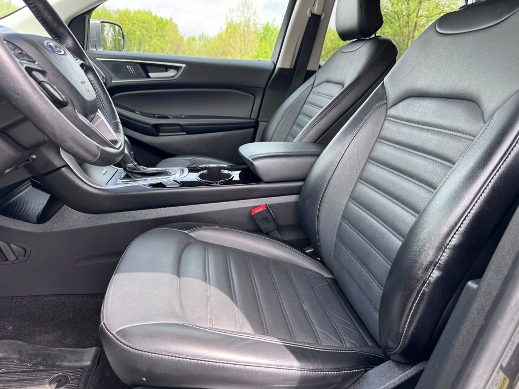 Certified 2018 Ford Edge SEL w/ Equipment Group 201A AWD/4WD image 15