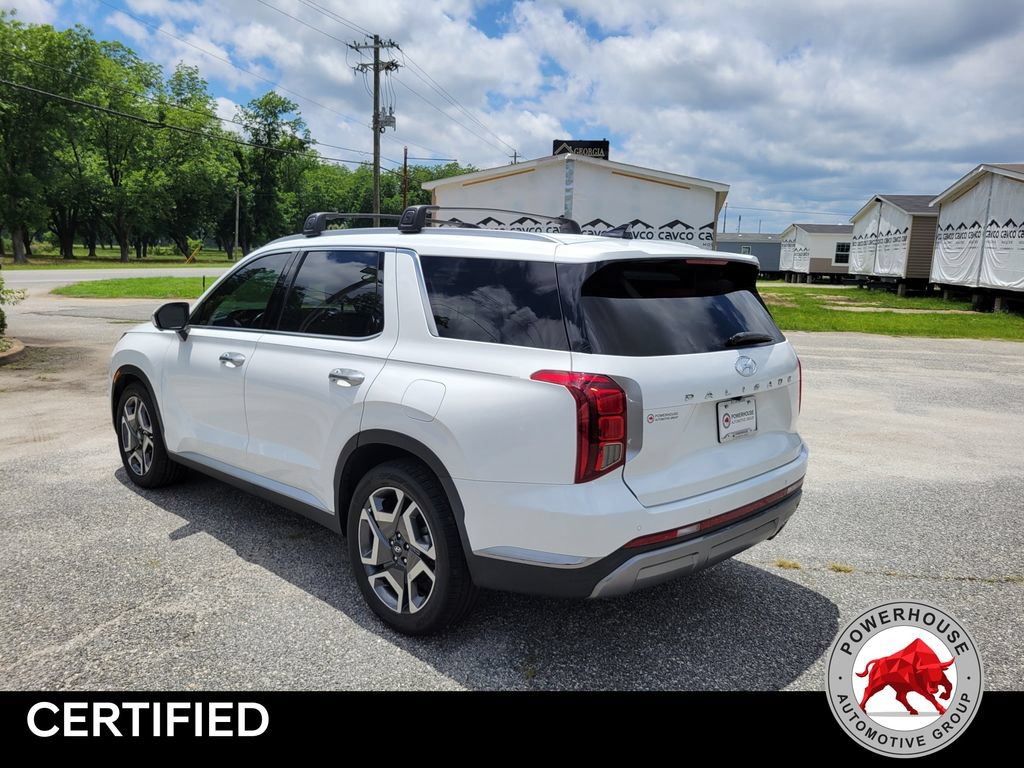 Used 2023 Hyundai Palisade SEL w/ Premium Package FWD image 4
