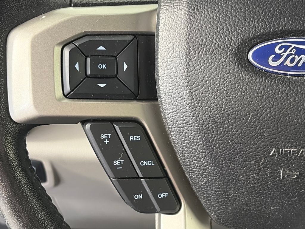 Certified 2018 Ford F150 Lariat w/ Equipment Group 502A Luxury AWD/4WD image 17