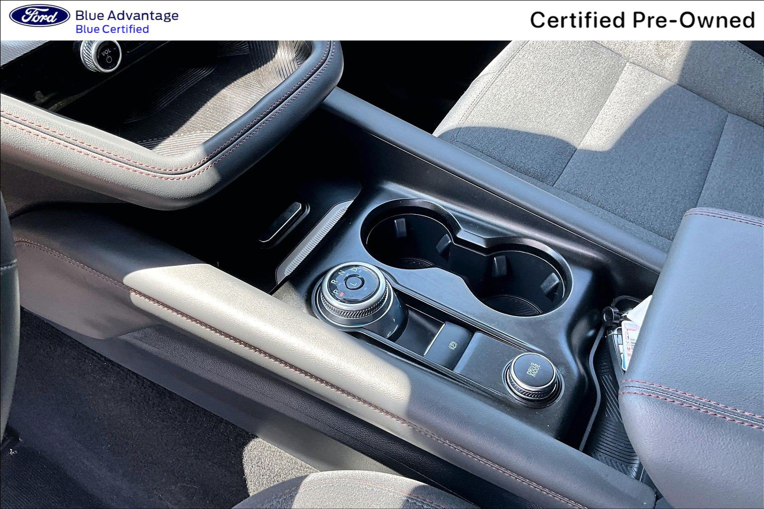 Certified 2025 Ford Explorer Active AWD/4WD image 15