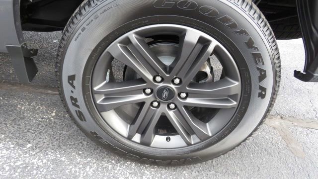 Certified 2023 Ford F150 Lariat w/ Equipment Group 502A High image 31