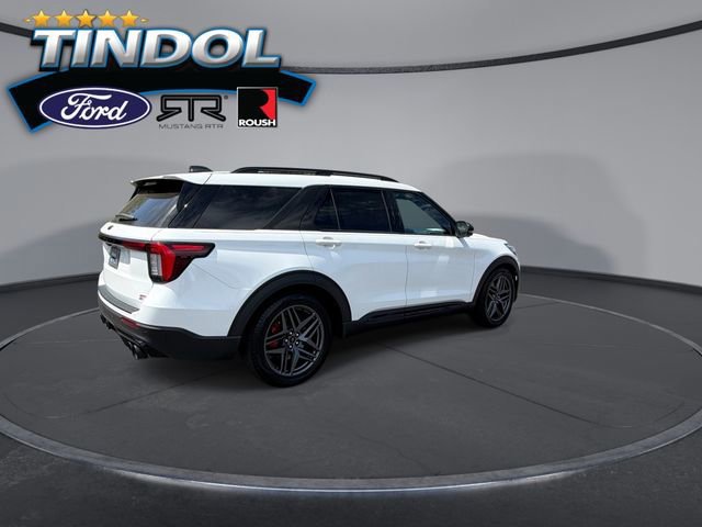 Certified 2025 Ford Explorer ST AWD/4WD image 5