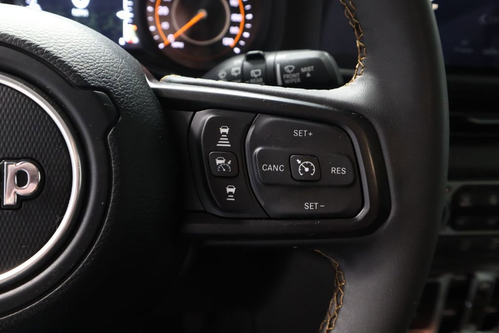 Used 2024 Jeep Wrangler Sport S image 30