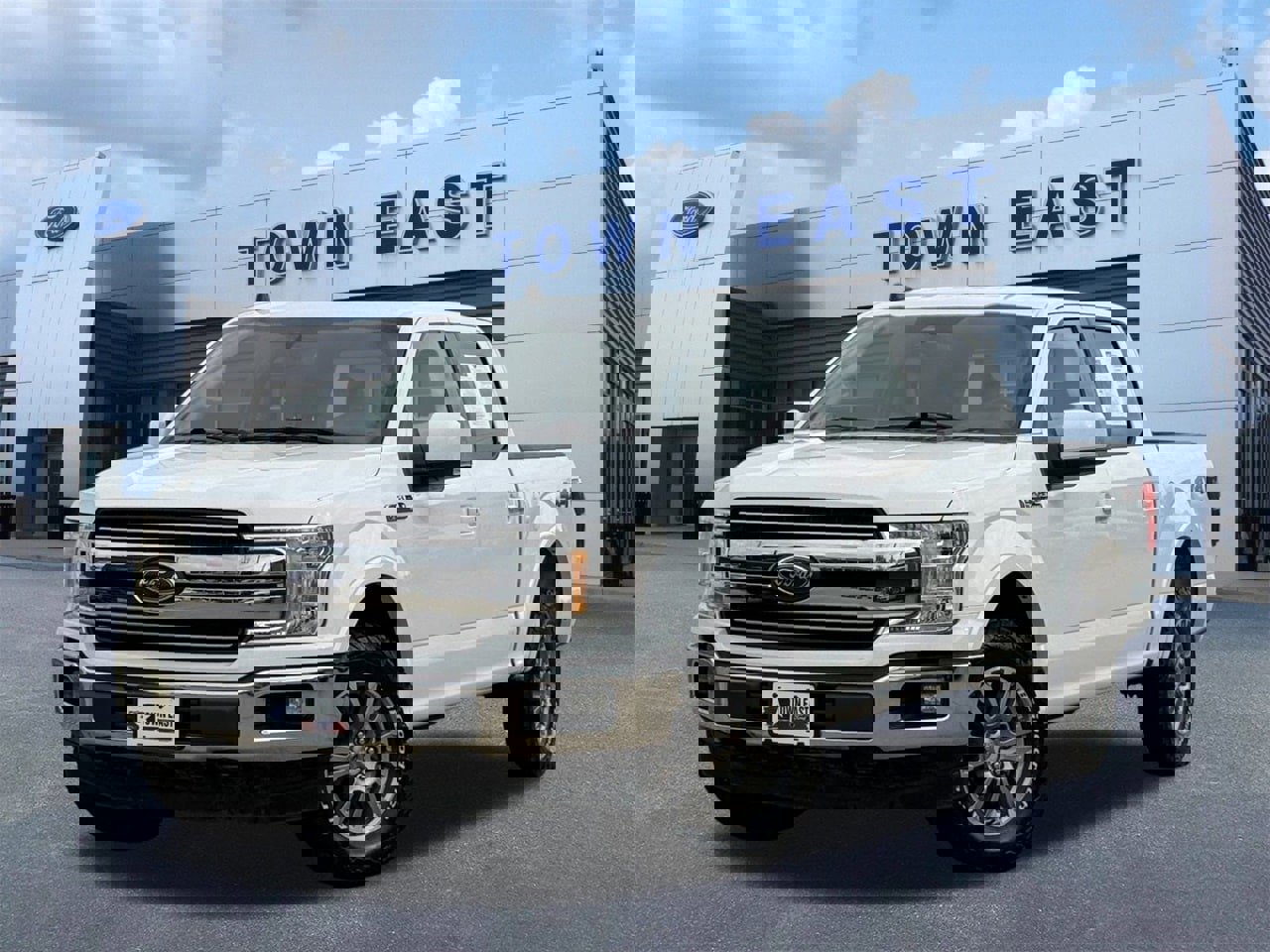 Certified 2020 Ford F150 Lariat image 1