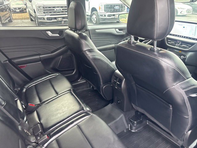 Certified 2023 Ford Escape Platinum AWD/4WD image 9