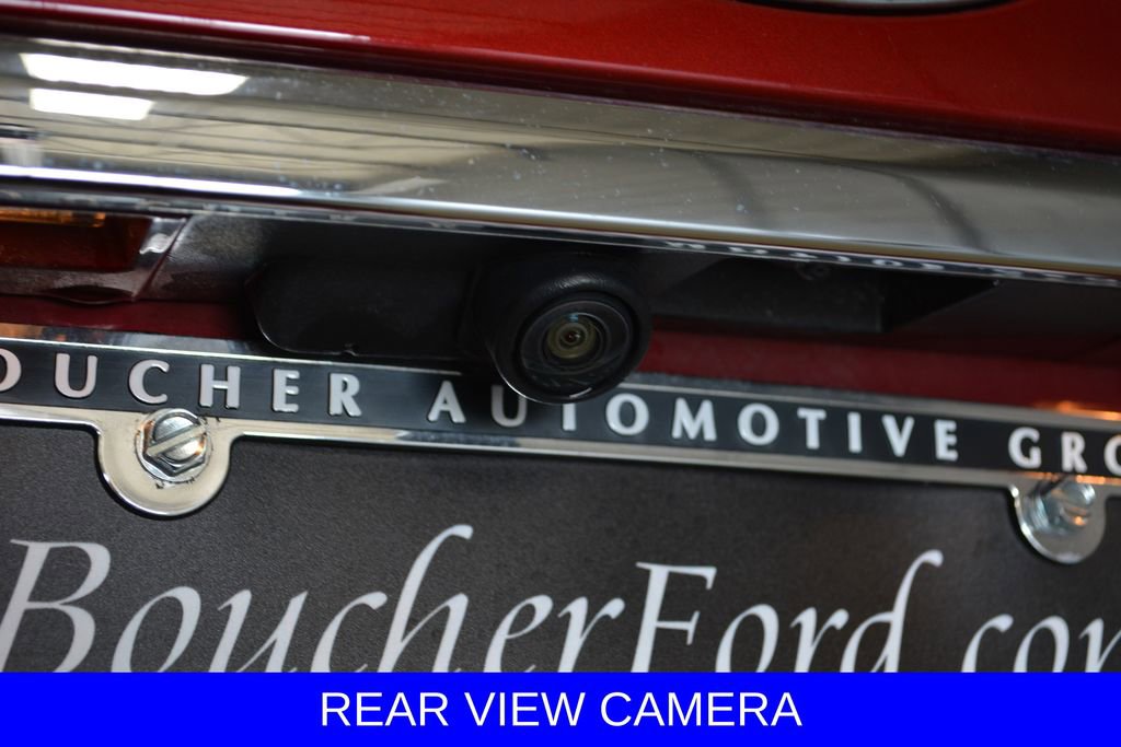 Certified 2017 Ford Fusion SE w/ Fusion SE Technology Package FWD image 17
