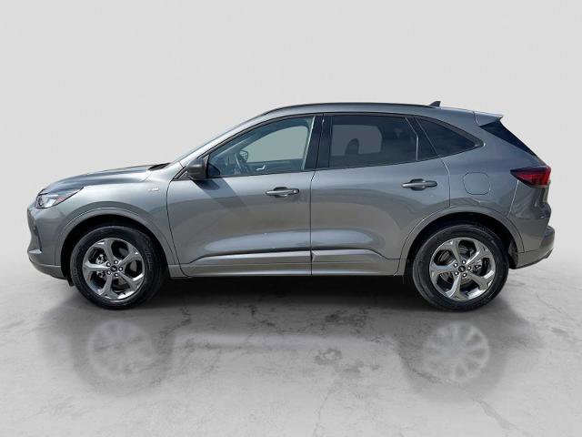 Certified 2024 Ford Escape ST-Line w/ Tech Pack #1 AWD/4WD image 3