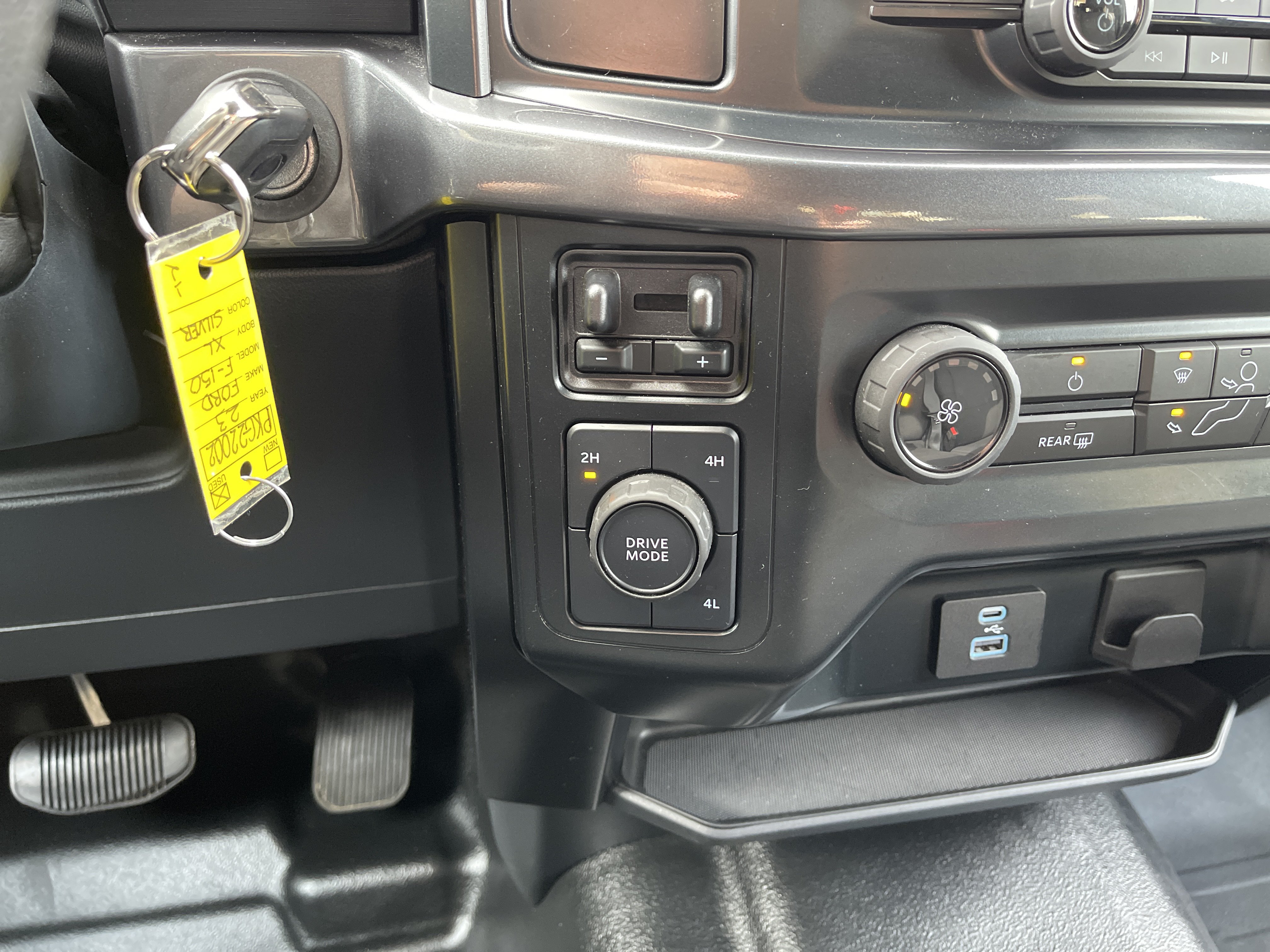 Certified 2023 Ford F150 XL w/ STX Appearance Package AWD/4WD image 21
