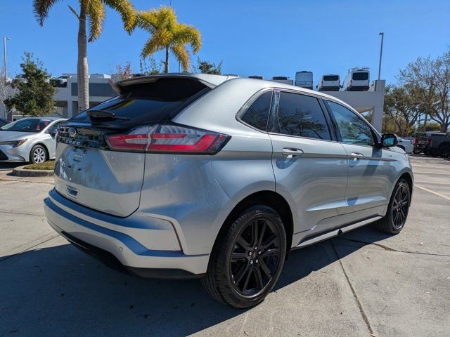 Certified 2024 Ford Edge ST-Line image 4