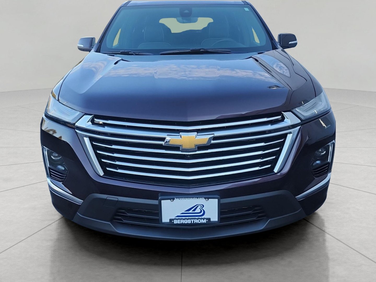 Used 2023 Chevrolet Traverse Premier AWD/4WD image 4