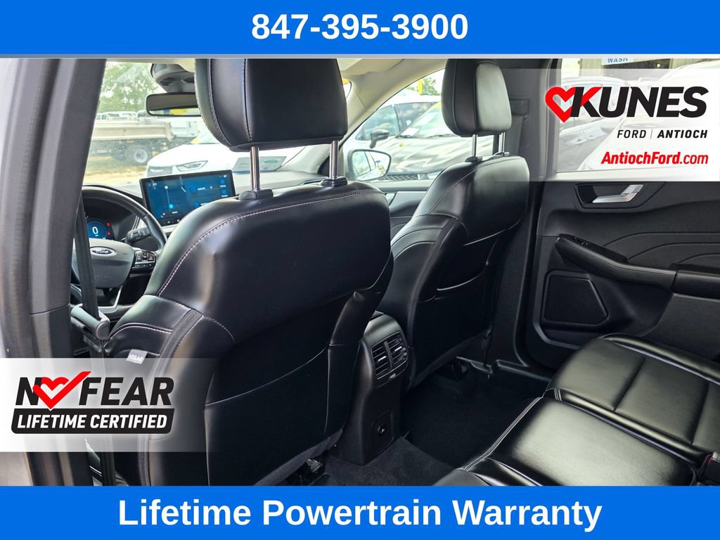 Certified 2024 Ford Escape Platinum AWD/4WD image 22