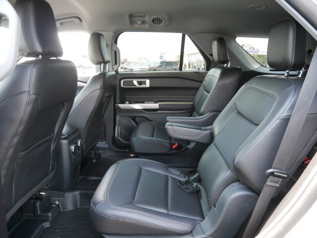 Certified 2023 Ford Explorer XLT w/ Equipment Group 202A AWD/4WD image 12