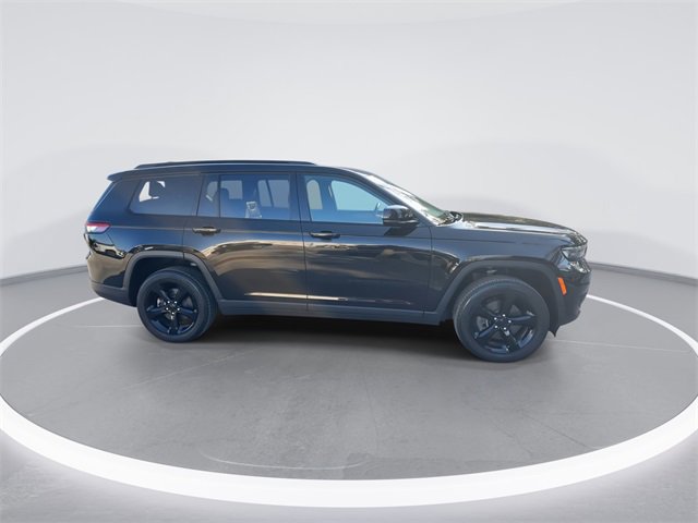 Used 2024 Jeep Grand Cherokee L Altitude image 8