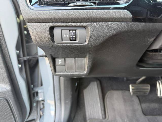 Used 2025 Honda Civic Sport image 25