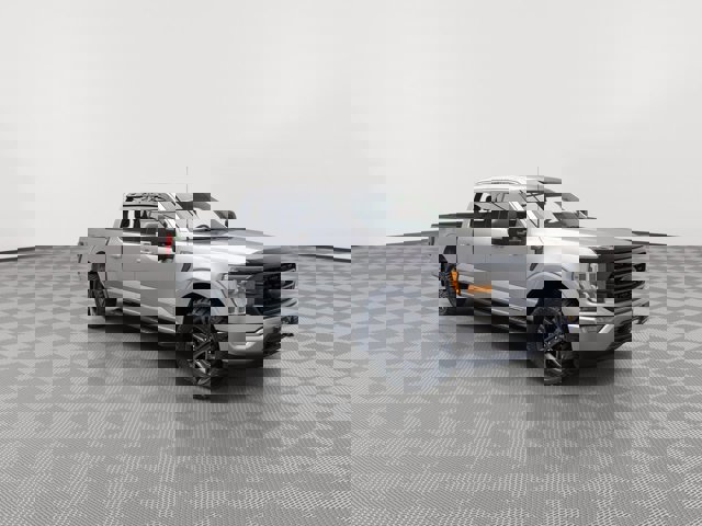 Certified 2022 Ford F150 XLT w/ Equipment Group 302A High image 38