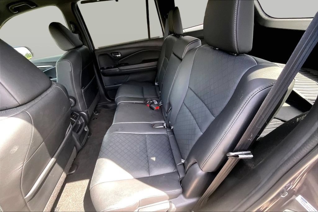 Used 2021 Honda Passport EX-L image 25