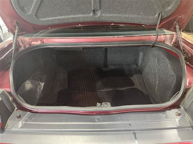 Used 2019 Dodge Challenger SXT RWD image 30