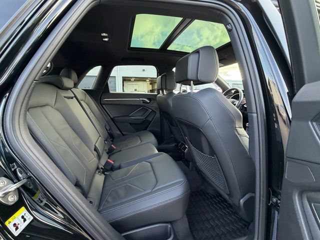 Used 2023 Audi Q3 2.0T Premium Plus AWD/4WD image 19