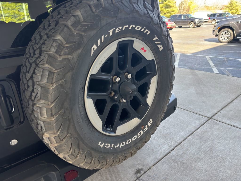 Used 2019 Jeep Wrangler Unlimited Rubicon AWD/4WD image 9