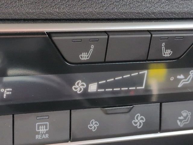 Used 2025 Nissan Altima 2.5 SR w/ SR Premium Package image 21