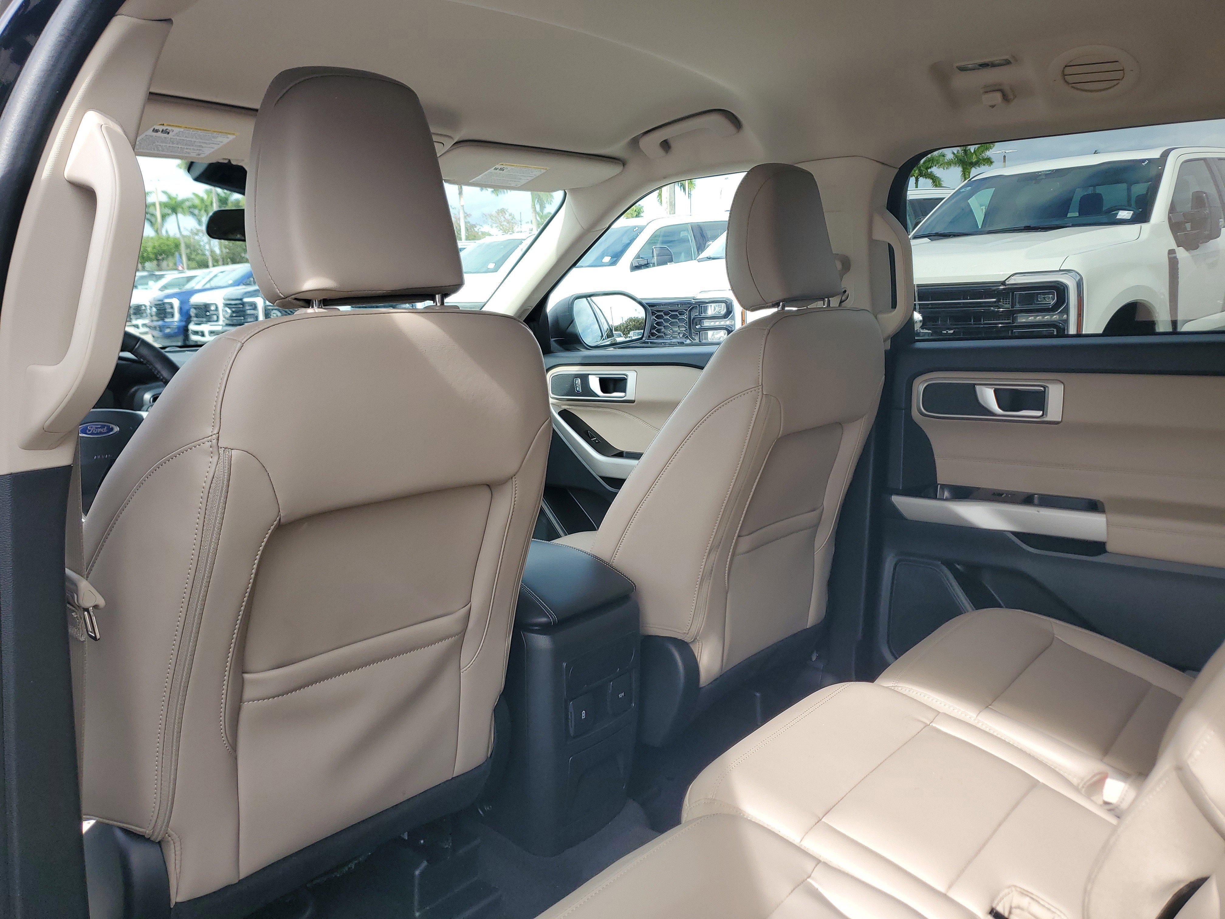 Certified 2024 Ford Explorer XLT w/ Equipment Group 202A image 14