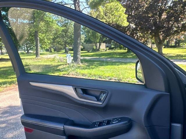 Certified 2023 Ford Escape Active w/ Tech Pack #1 AWD/4WD image 24