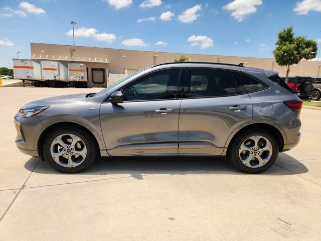 Certified 2024 Ford Escape ST-Line FWD image 4
