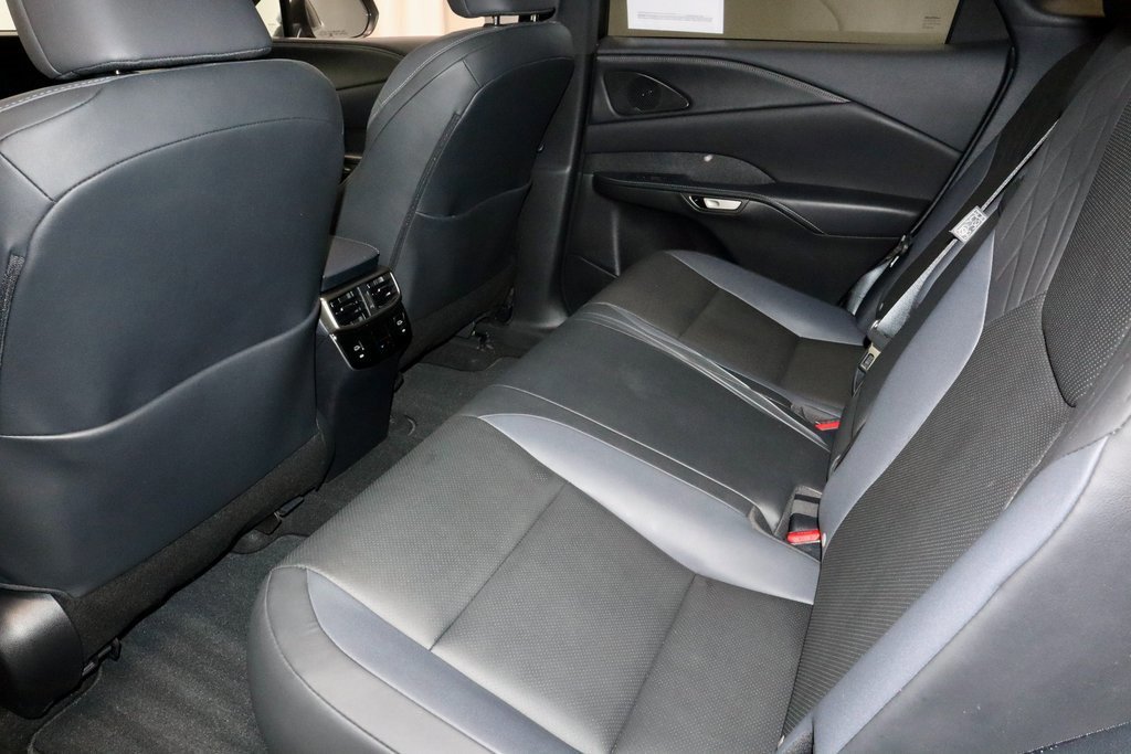 Used 2024 Lexus RX 350 Premium w/ Accessory Package (Z1) image 22