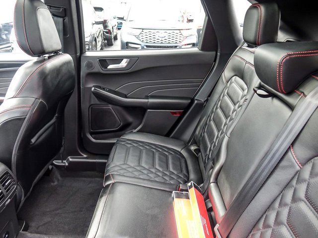 Certified 2024 Ford Escape ST-Line Elite w/ Premium Technology Package image 15