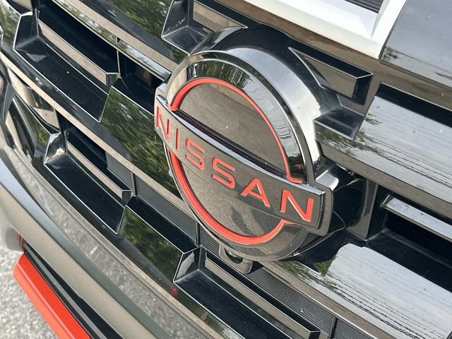 Used 2025 Nissan Rogue SV AWD/4WD image 10