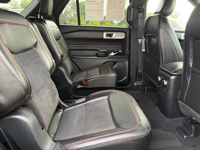Certified 2024 Ford Explorer ST-Line w/ Class IV Trailer Tow Package AWD/4WD image 22
