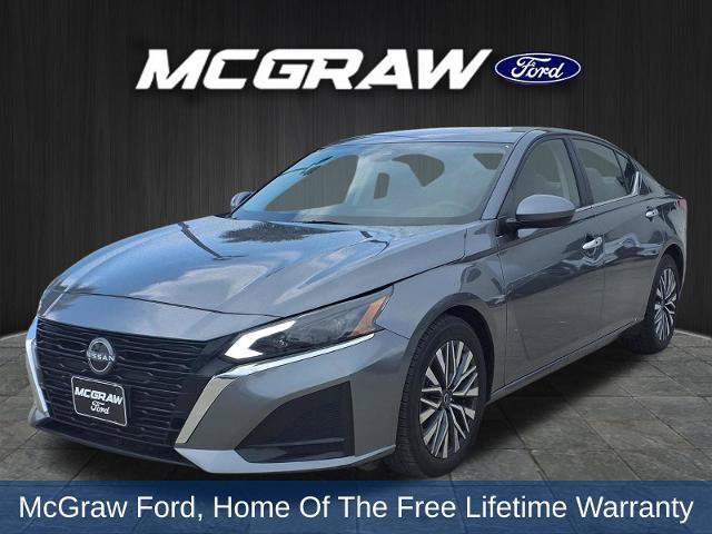 Used 2023 Nissan Altima 2.5 SV