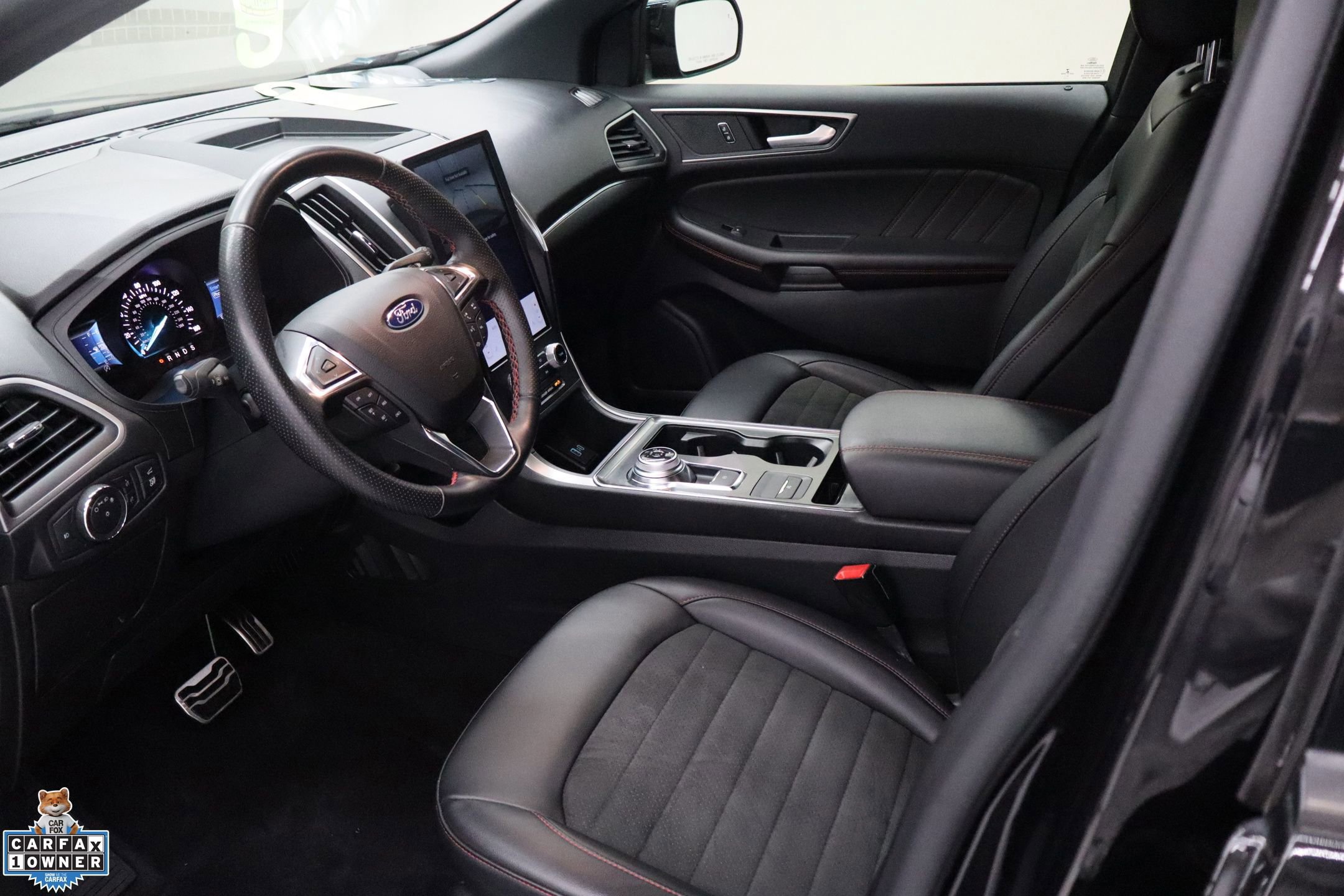 Certified 2022 Ford Edge ST-Line image 30