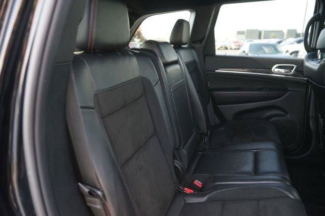 Used 2018 Jeep Grand Cherokee Trailhawk AWD/4WD image 16