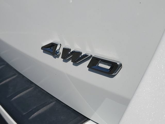 Certified 2023 Ford Explorer XLT w/ Equipment Group 202A AWD/4WD image 6