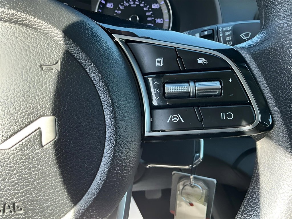 Used 2024 Kia Forte LXS image 31