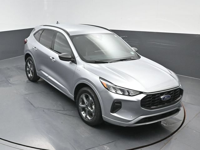 Certified 2024 Ford Escape ST-Line w/ Tech Pack #1 AWD/4WD image 17